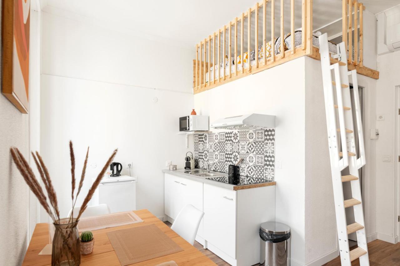 Montsejour - Studio Climatise Entre Gare & Cite Carcassonne Exterior photo